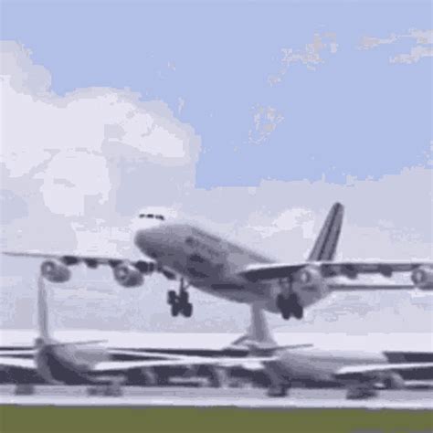 flying airplane gif|More.